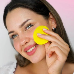Turmeric Acid Cleaning Pads for Glowing Skin & Pore Cleansing